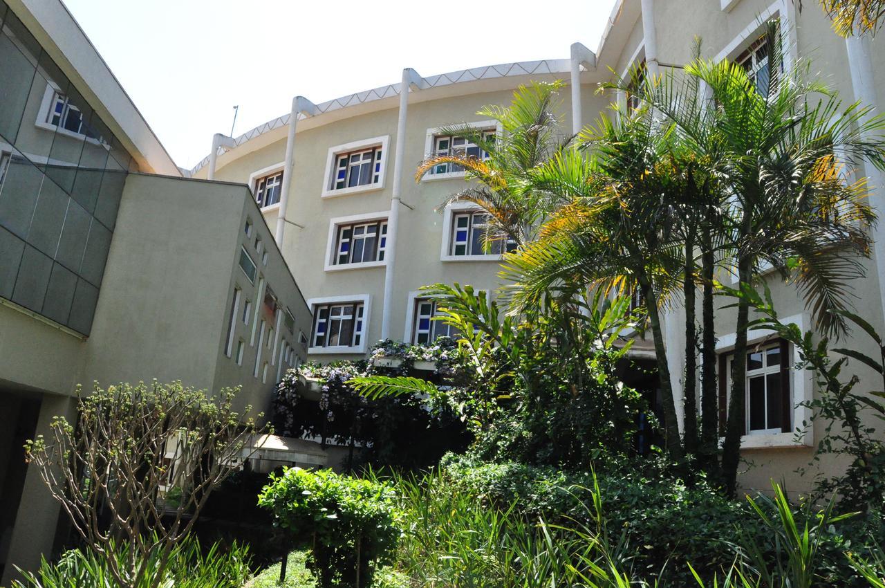 Snowcrest Hotel Arusha Extérieur photo